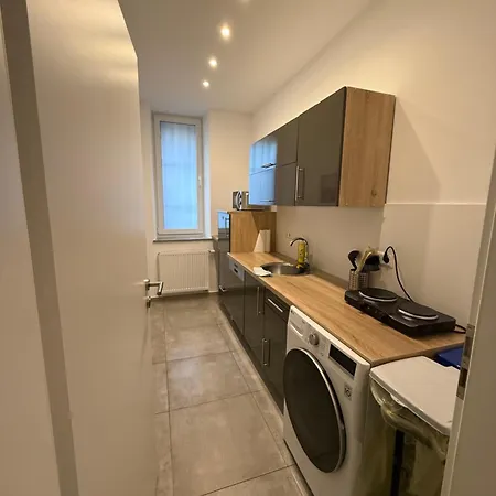 Schoenes Zimmer-2 In Stuttgart-mitte Stuttgart