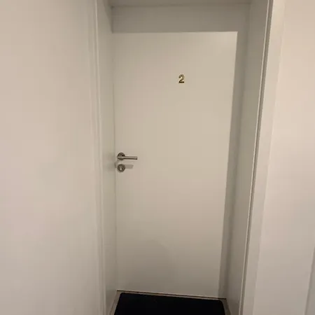 בית אירוח Schoenes Zimmer-2 Stuttgart-mitte *
